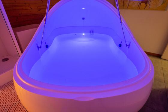 Floating 60 Minuten - inkl. Rückenmassage 1 [article_picture_small]