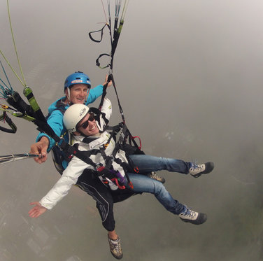 Vol biplace - au-dessus du Val de Bagnes 1 [article_picture_small]