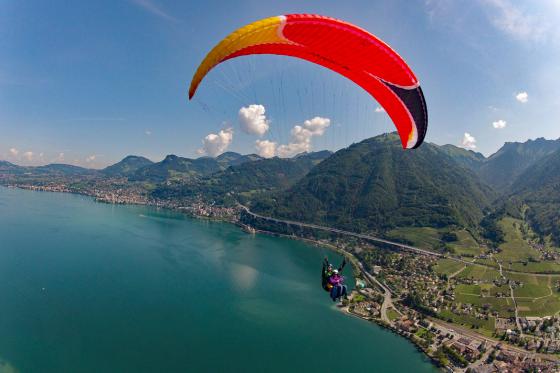 Vol biplace en parapente - à Villeneuve, pour 1 personne  [article_picture_small]