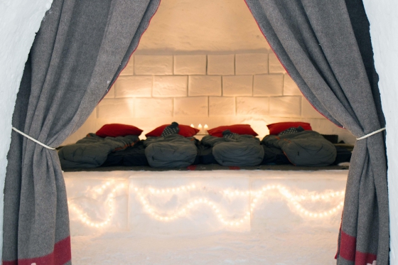 Schlaf-Iglu Engstligenalp - inkl. 3-Gang-Abendessen und Frühstück für 2 Person 4 [article_picture_small]