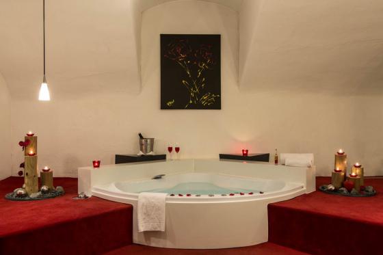 Rosen-Suite Übernachtung - für 2 Personen, So-Do einlösbar 1 [article_picture_small]