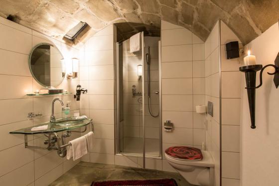 Rosen-Suite Übernachtung - für 2 Personen, So-Do einlösbar 3 [article_picture_small]