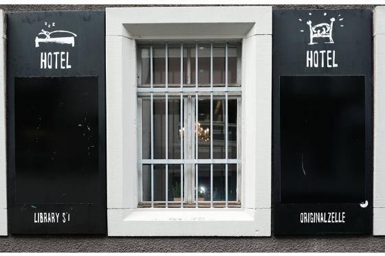 Übernachtung im Knast Hotel - 1 Nacht im Wärter-Büro für 2 Personen 6 [article_picture_small]