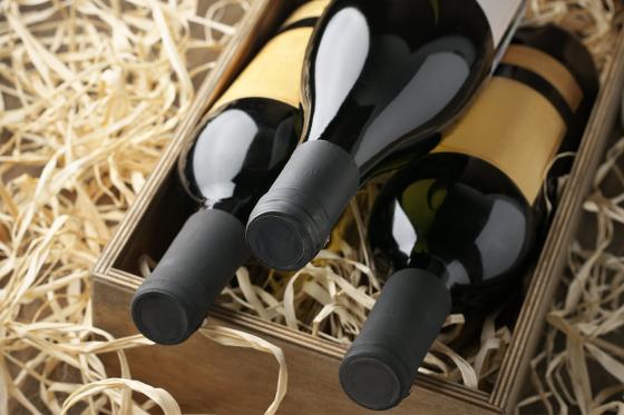 Weinabo Geschenk - 3 Lieferungen exzellenten Wein geniessen  [article_picture_small]