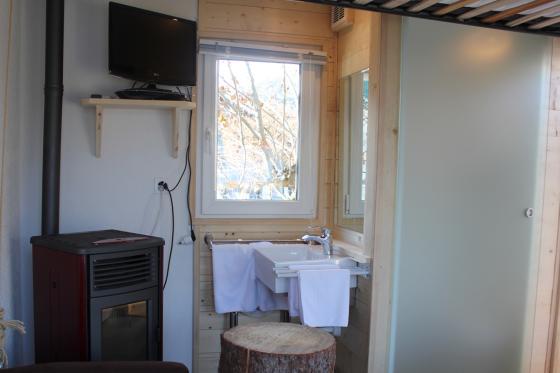 Nuitée en cabane dans un arbre - avec jacuzzi, petit déjeuner et souper 4 plats. 9 [article_picture_small]