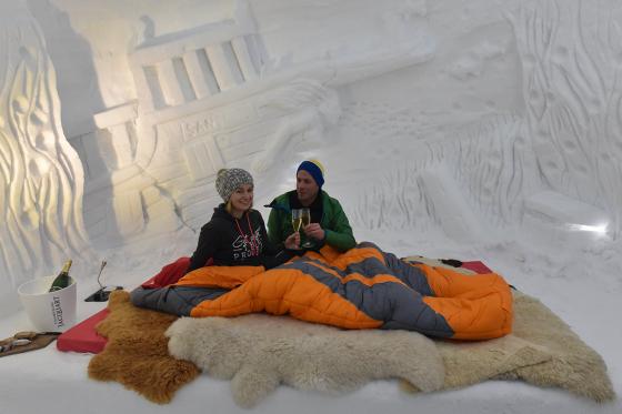 Romantik Iglu für 2 - in Davos, Zermatt oder Gstaad inkl. Fondueplausch 4 [article_picture_small]