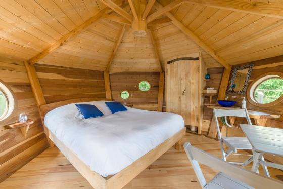 Pernottare in una capanna sull'acqua - 1 notte con colazione per 2 persone 8 [article_picture_small]