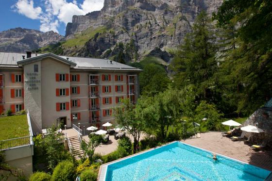 Day Spa & Massagen im Wallis - 30-minütige Massage & Zugang zum Spa für 2 Personen 2 [article_picture_small]