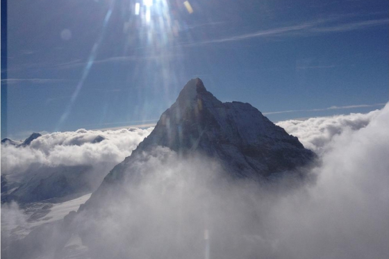 Helikopterflug -  Fliegen Sie über das Matterhorn | 2 Personen 3 [article_picture_small]