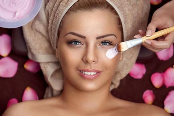 Klassische Gesichtsbehandlung - 90min. inkl. Massage und Daily Balance Tee  [article_picture_small]