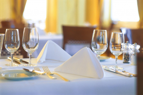 Séjour au bord du lac de Thoune - Nuit en loveroom, dîner aux chandelles et bouteille de Prosecco inclus 8 [article_picture_small]